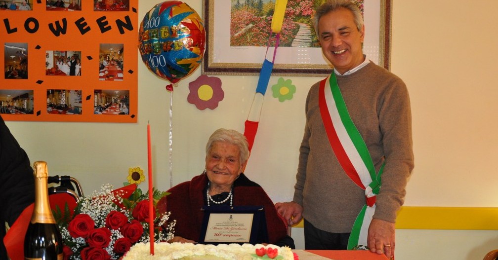 Maria Di Girolamo con il sindaco di Orsogna