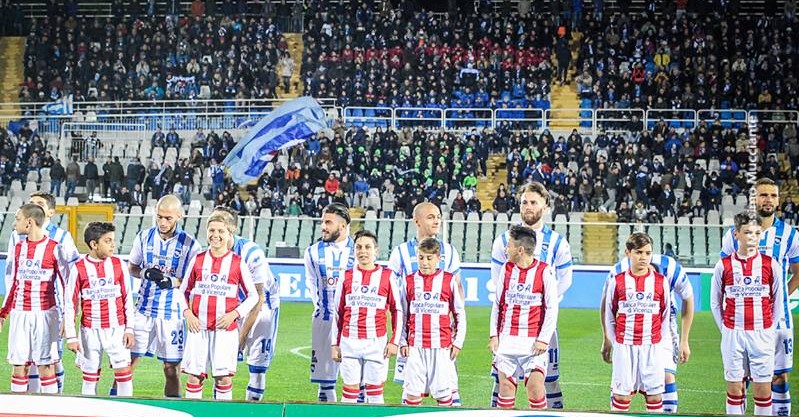 Foto di gruppo prima della partita contro il Vicenza