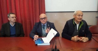 Basti dono abruzzesistica
