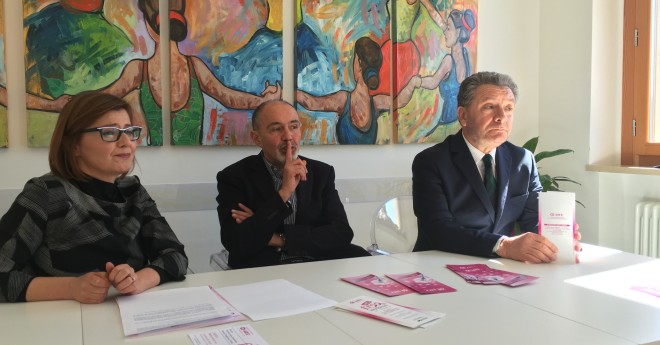 Alessia Salvemme, Alberto Bafile, Marco Fanfani durante la conferenza stampa