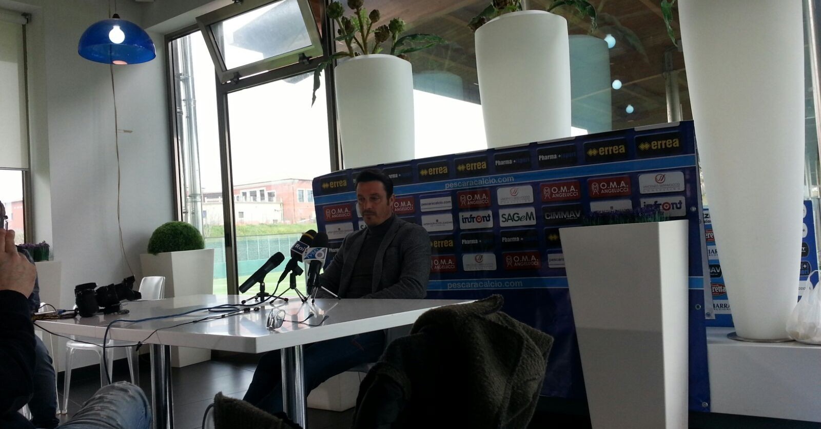 Oddo, in conferenza stampa