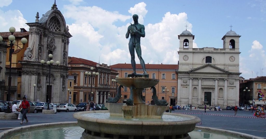Piazza Duomo L'Aquila