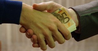 Corruzione, operazione Gdf Pescara