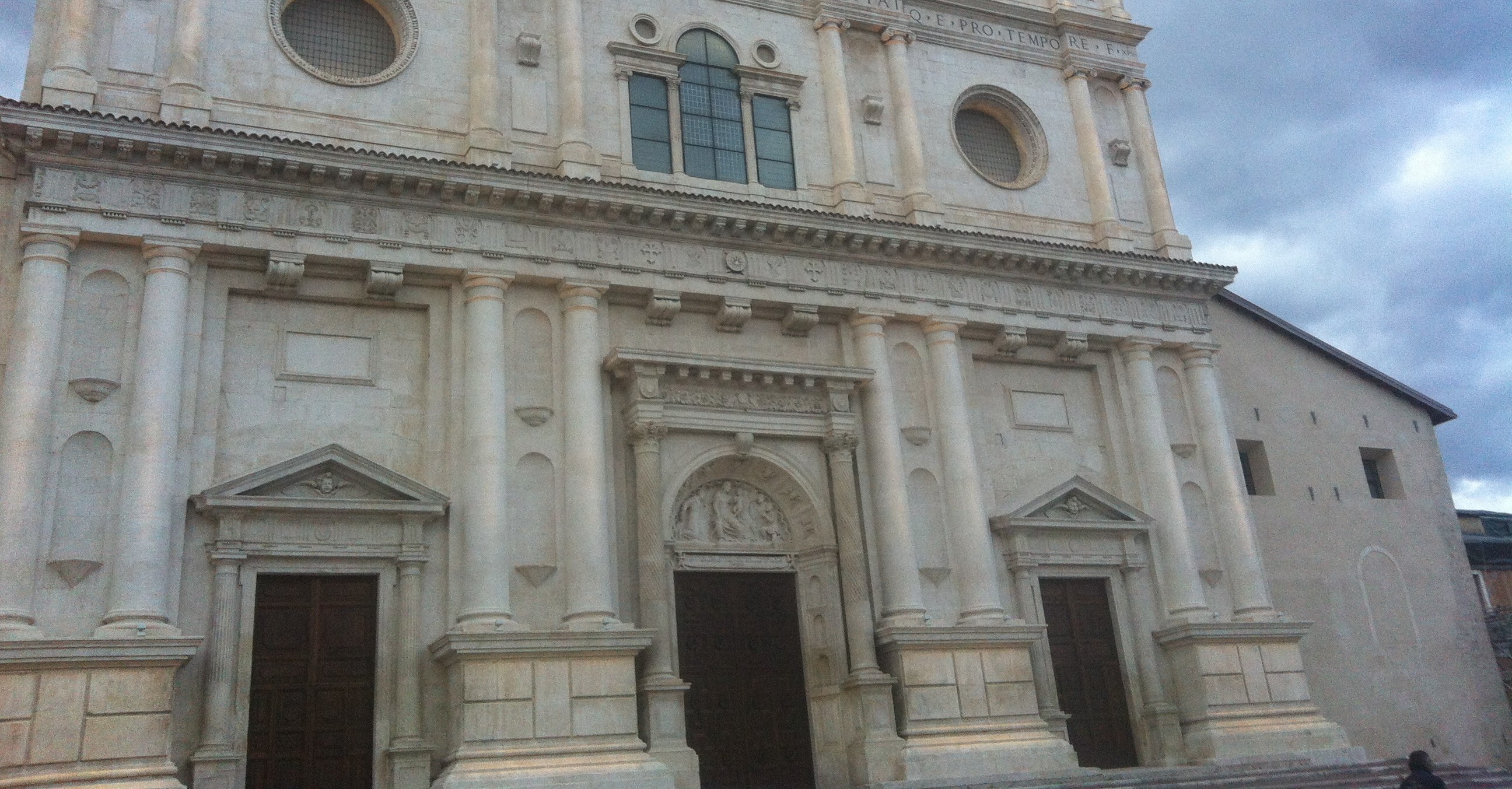 L'Aquila- Basilica San Bernardino