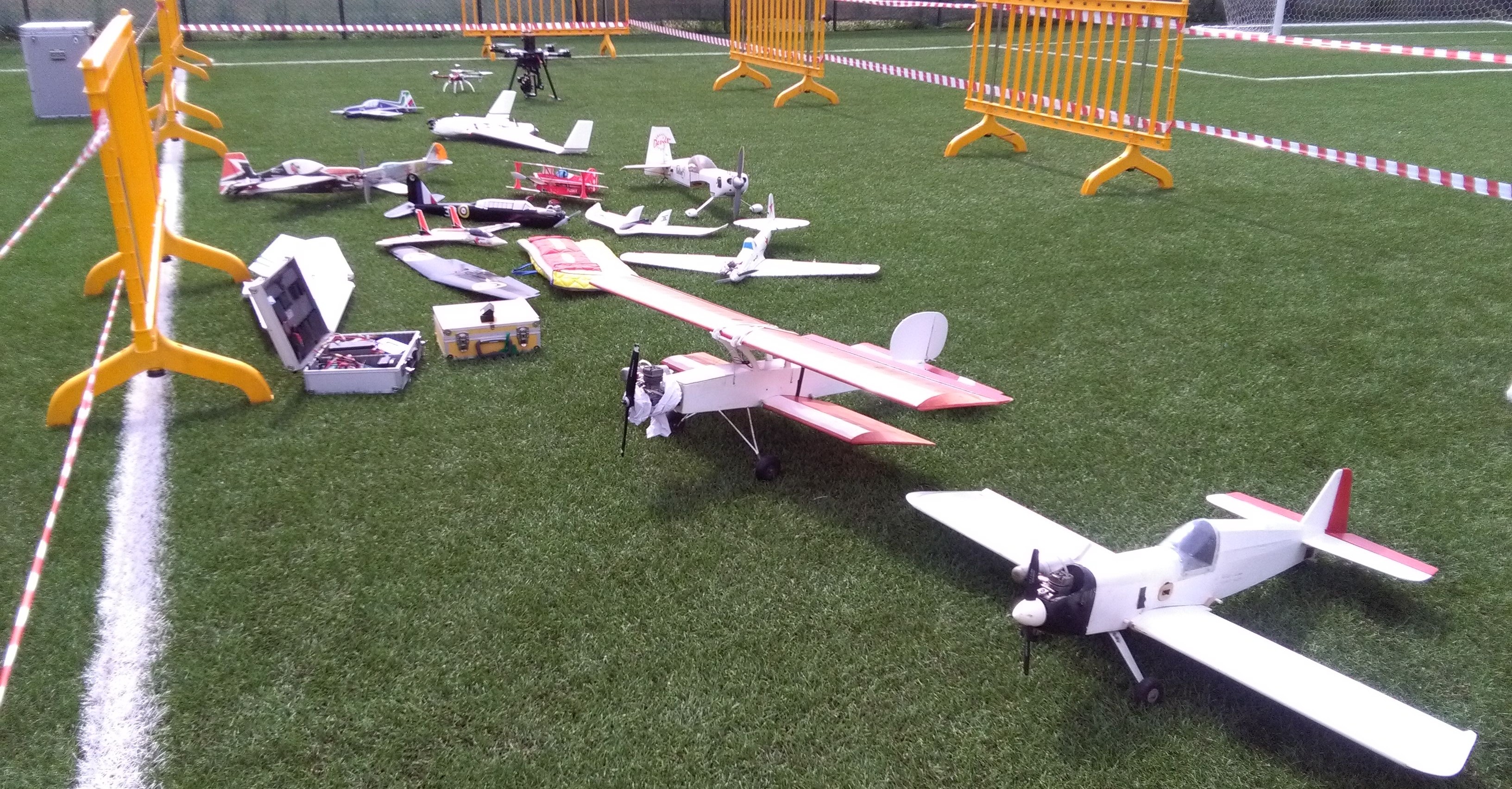 Scuola-aeromodellismo-Castelnuovo