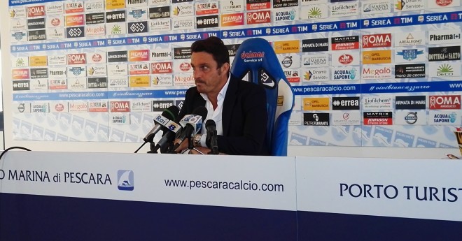 Massimo-Oddo-durante-la-conferenza-stampa-