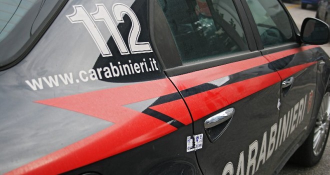 Donna uccisa a coltellate in Sardegna