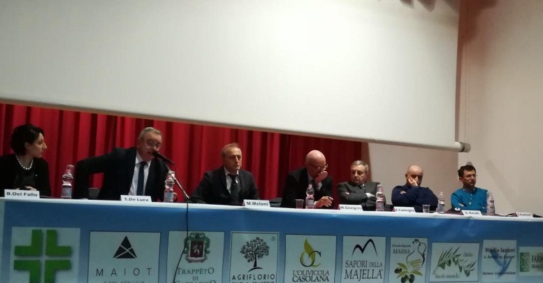 Il tavolo dei relatori