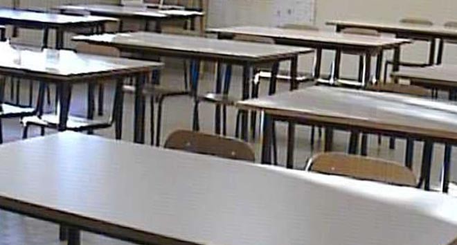 banchi di scuola