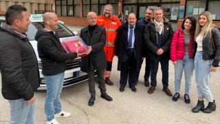 defibrillatore ai tassisti
