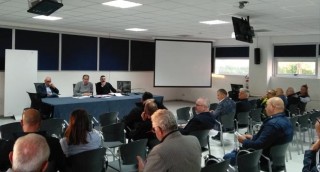 fossacesia confronto tra amministrazione comunale e aziende