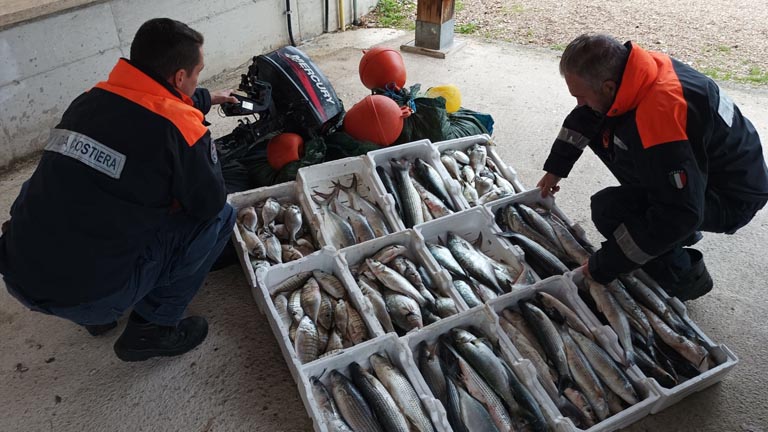 sequestro guardia costiera