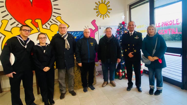 solidarietà guardia costiera vasto e A.N.M.I.e