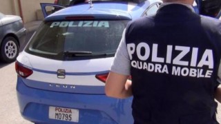 polizia squadra mobile