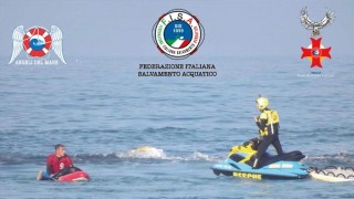 esercitazione salvataggio in mare