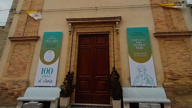 porta santa frisa