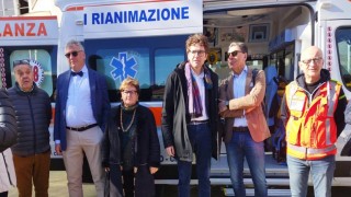 la consegna della nuova ambulanza del 118 a Vasto