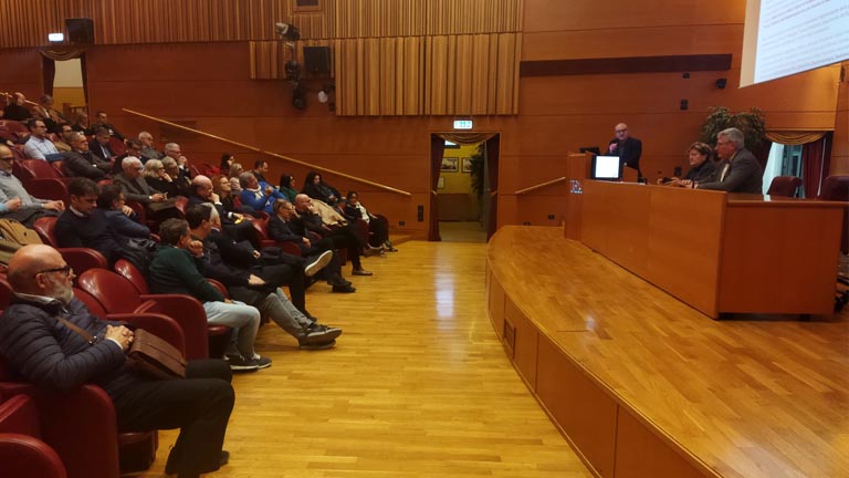 Riunione a Chieti