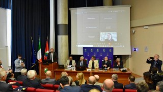 Dibattito pubblico a L'Aquila