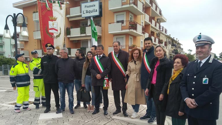 Fossacesia- inaugurato il Piazzale L'Aquila in ricordo del sisma del 2009