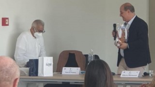 A riceverlo è stato Giuseppe Torzi
