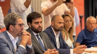 Riunione in comune a Roseto