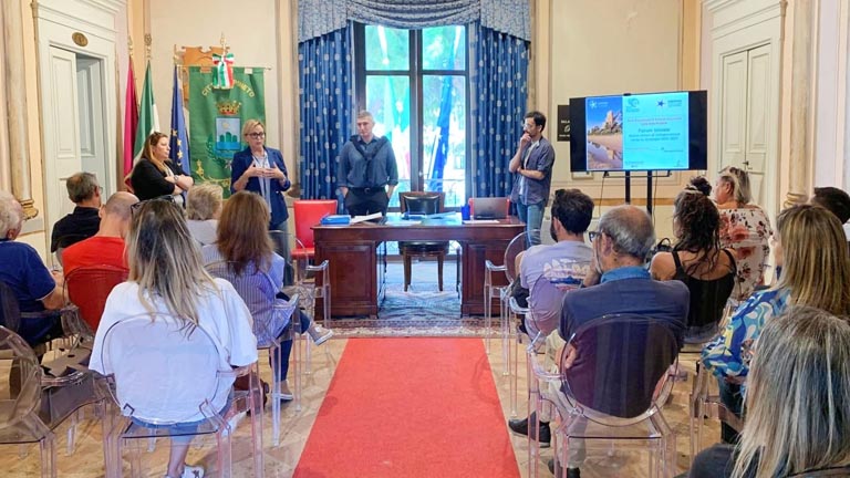 pineto incontro