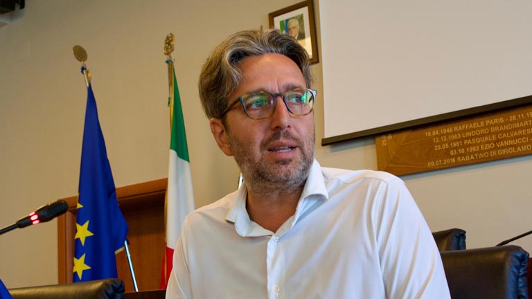 Nugnes Mario Sindaco di roseto