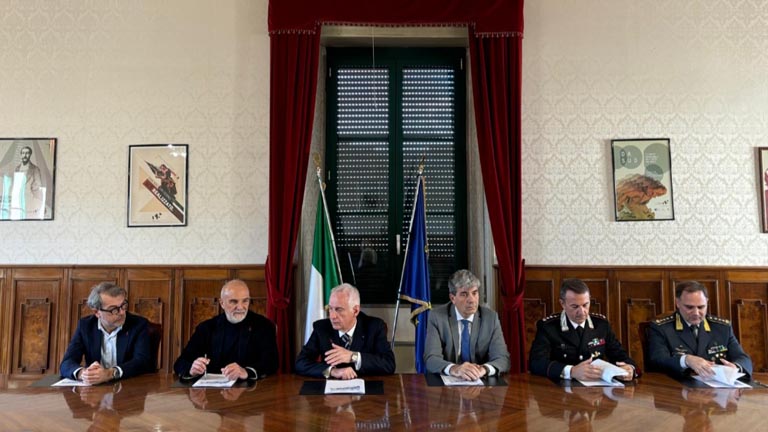 la sottoscrizione