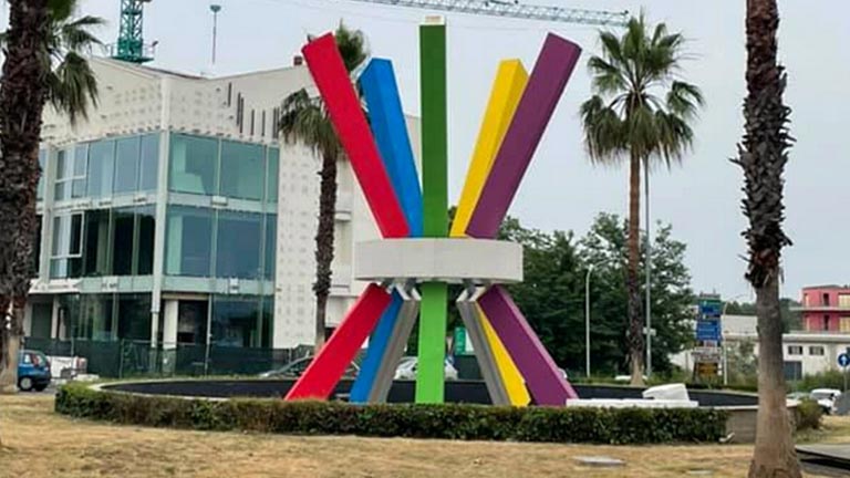 marina di Città Sant'Angelo monumento