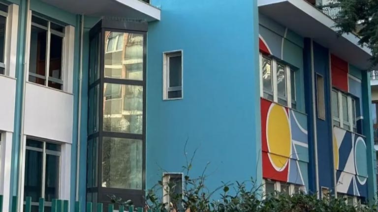 scuola Codignola, in via del Milite Ignoto