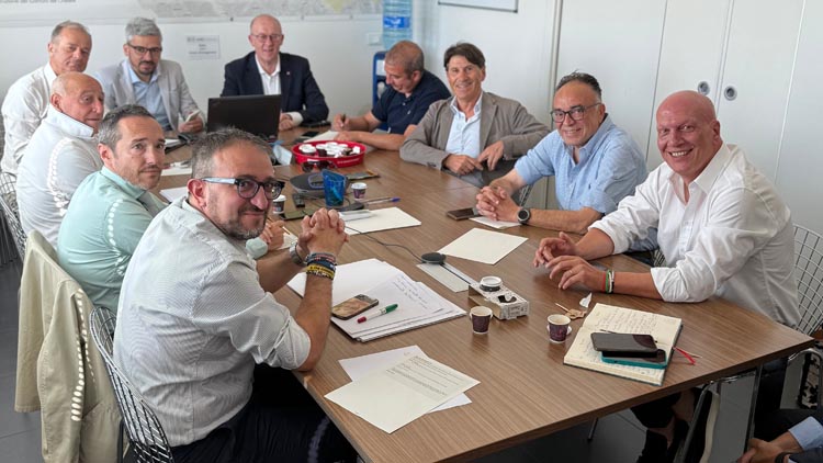riunione a Fossa