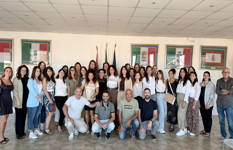 Montesilvano potenzia i servizi di inclusione scolastica con l’assunzione di 30 nuovi Asacom