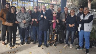 SANITÀ NEL CAOS, PETTINARI E DI PILLO SI INCATENANO DAVANTI ALL’OSPEDALE “SUBITO DEA DI II LIVELLO A PESCARA”