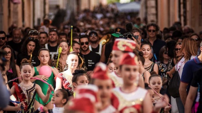 Circa 10.000 persone hanno partecipato nel pomeriggio di ieri alla grande manifestazione SOND - The School of Narrative Dance