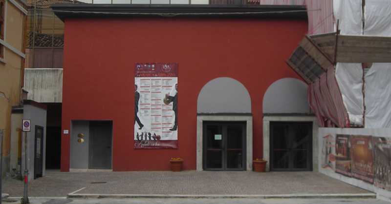 Teatro Comunale LAquila