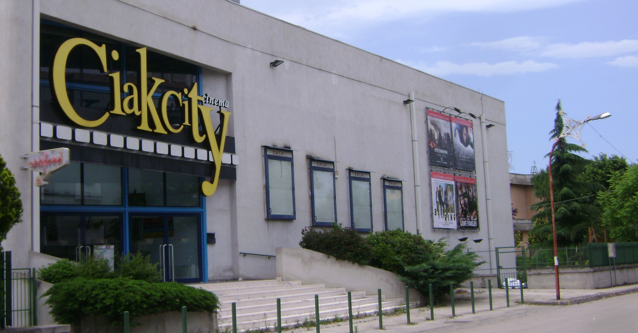Cinema Maestoso