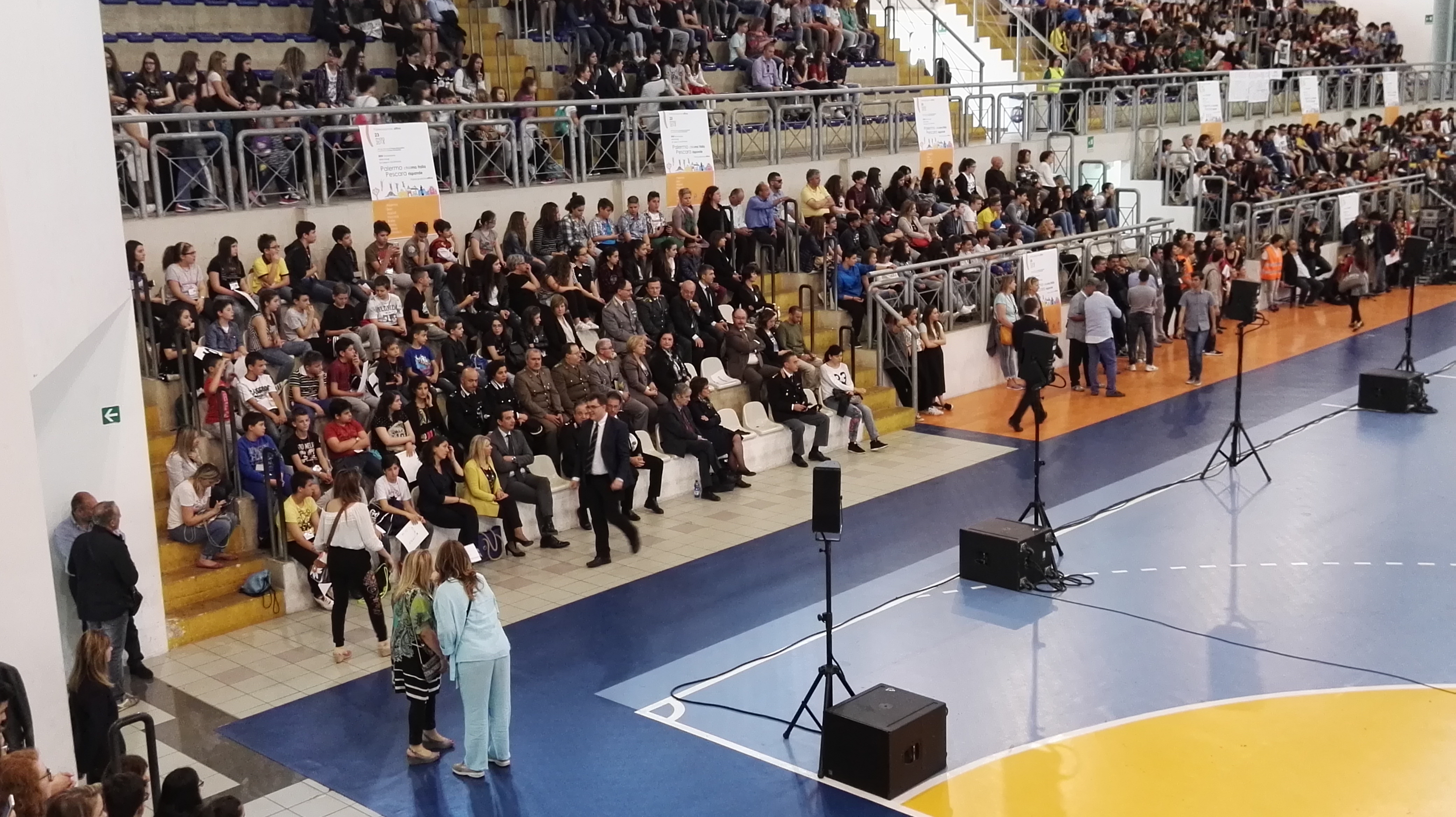 Gli-ospiti-donore-intervenuti-alla-manifestazione.j