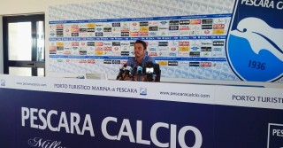 Massimo-Oddo-durante-la-conferenza-stampa.