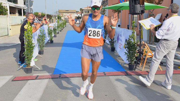 arrivo corsa cologna