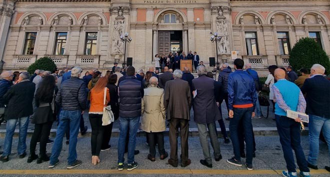 manifestazione tribunale avezzano