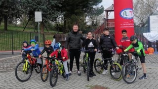 giochi per bimbi in bicicletta