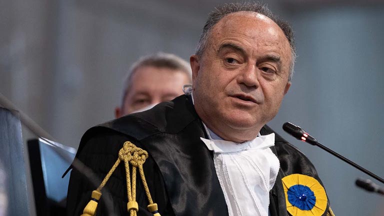 gratteri magistrato