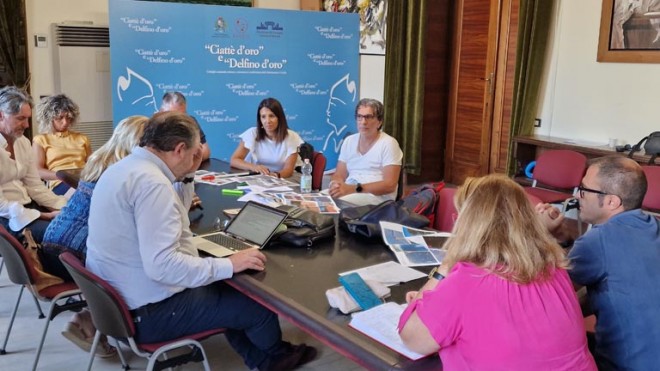 claudio ferrante in riunione al comune di pescara