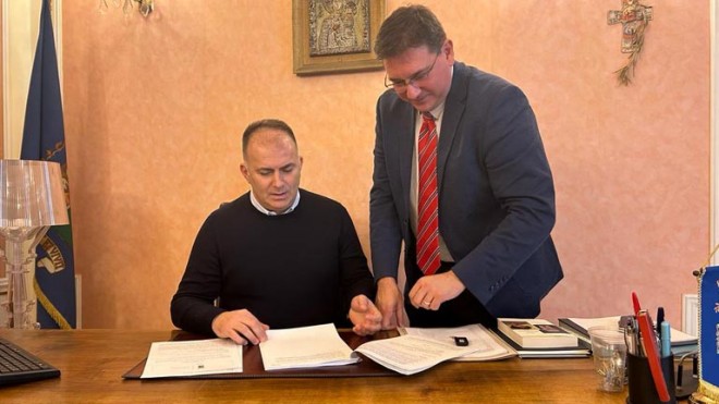 de martinis e scorrano