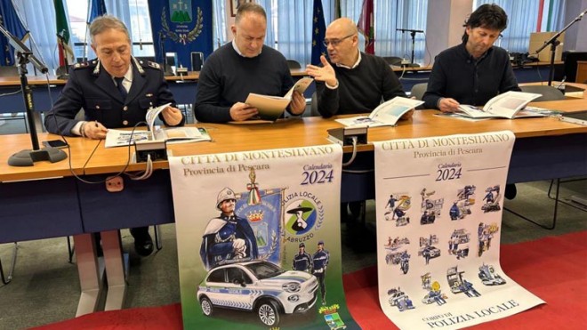 presentazione calendario 2024 polizia locale Montesilvano