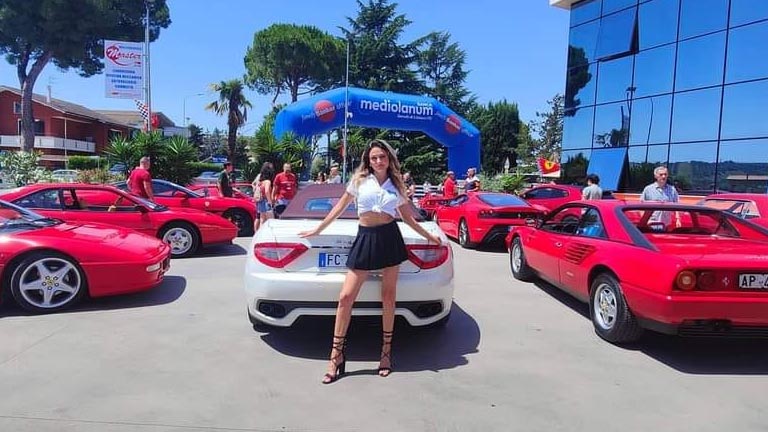 ferrari gara regolarità