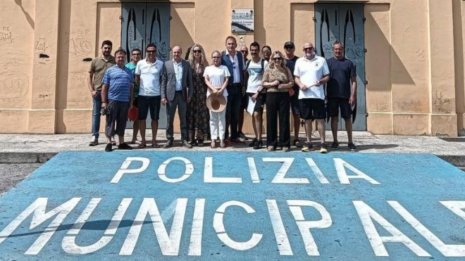 pettinari e parcheggi