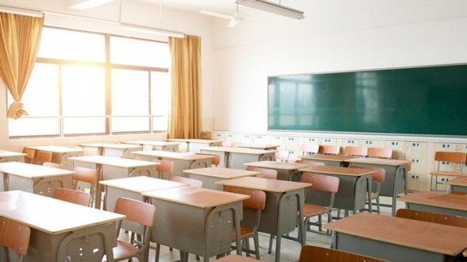 banchi di scuola