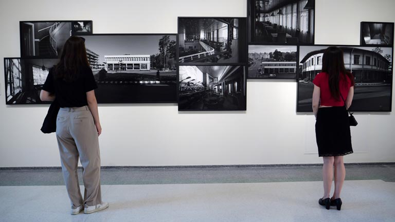 mostra contemporanea